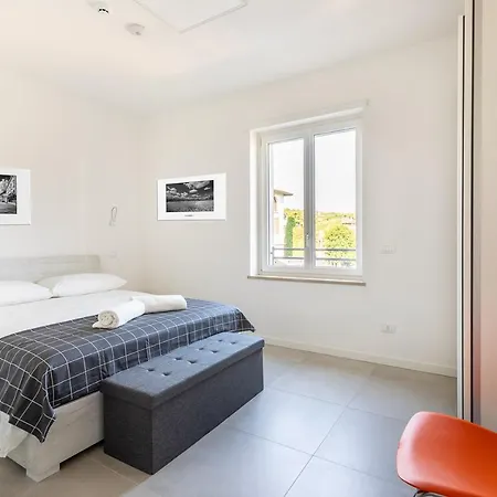 דירה Verona Suites *